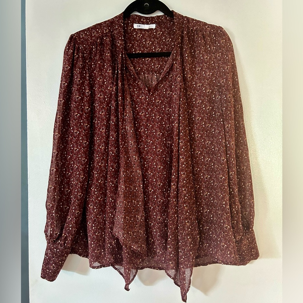 Burgundy floral tie-front blouse
